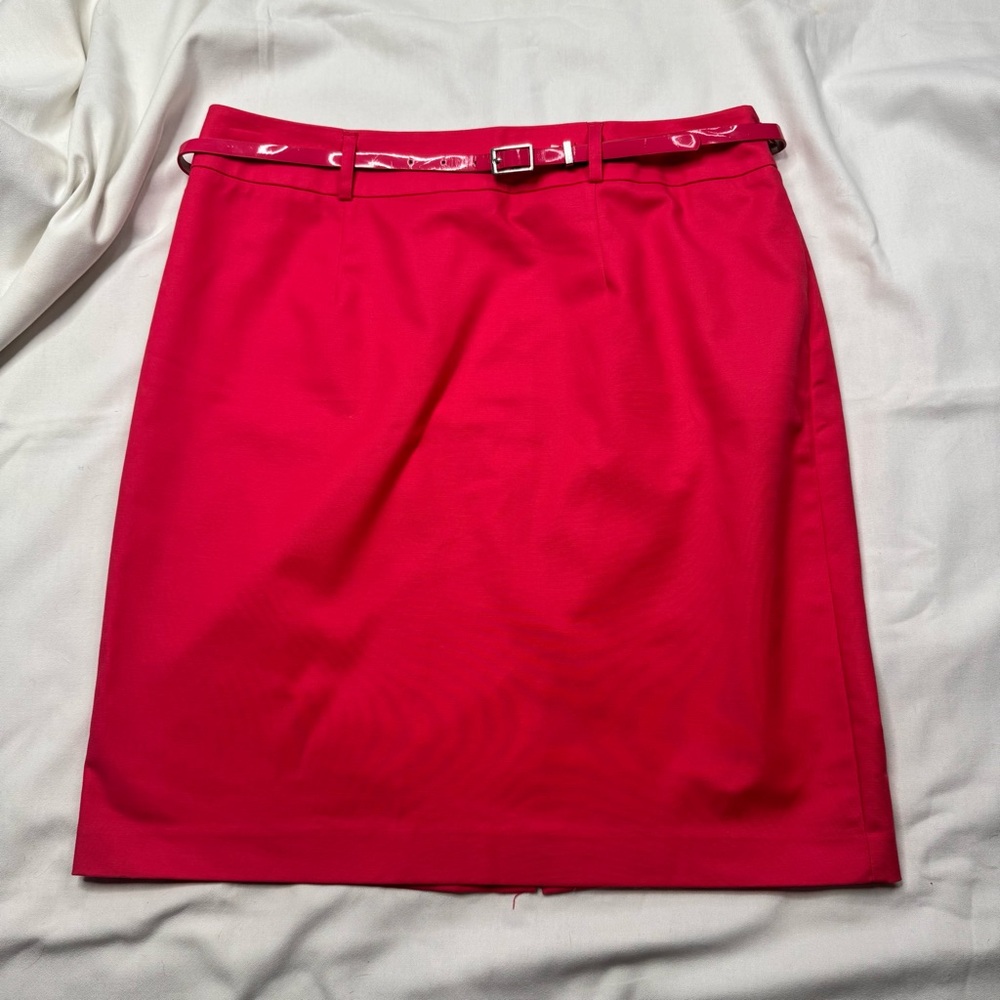 Elegant Pink Women's Pencil Skirt